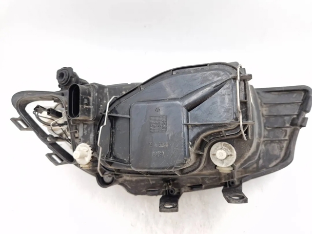 6L1941752D VAG Правая фара купить в Тернополь
