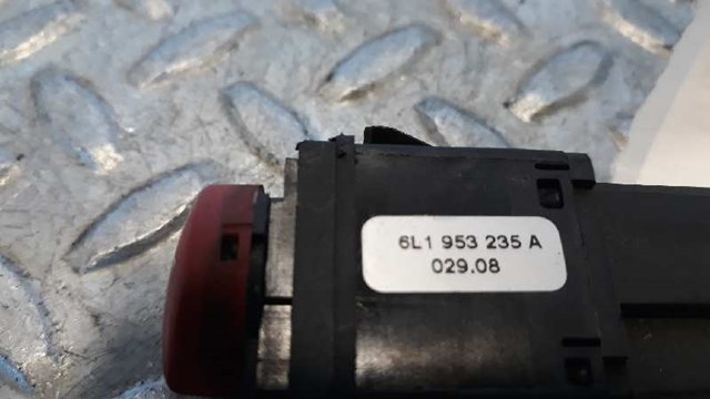 VAG 6L1953235A Кнопка включения аварийного сигнала в наличии Киев