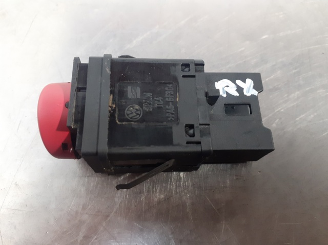 Botão de ativação do sinal de emergência Seat Ibiza 3 6L1
