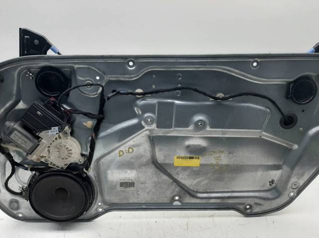 VAG 6L3837756G Стеклоподъемник передней правой двери в наличии Киев