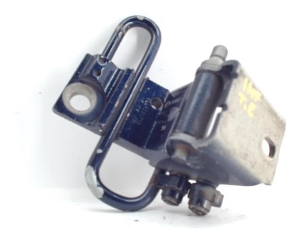 6L4833411A Петля двери задней левой купить Тернополь
