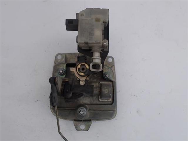 6L6827565B Петля задней двери купить Тернополь