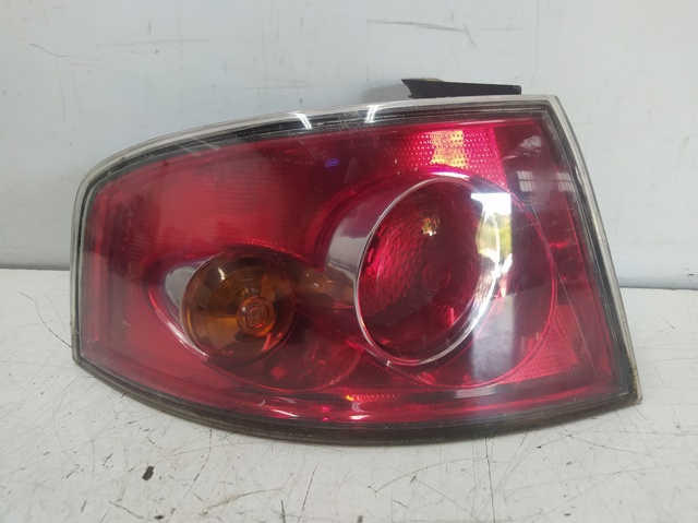 6L6945095A VAG Фонарь задний левый внешний купить в Павлоград