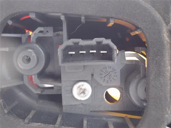 6L6945095C VAG Фонарь задний левый внешний купить в Чернигов