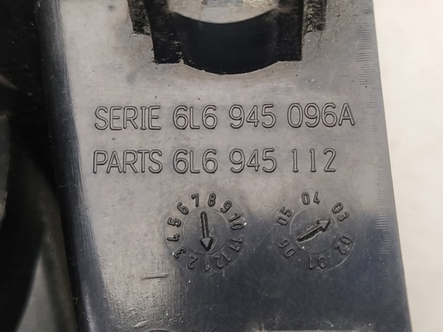 VAG 6L6945096A Фонарь задний правый внешний в наличии Черкассы