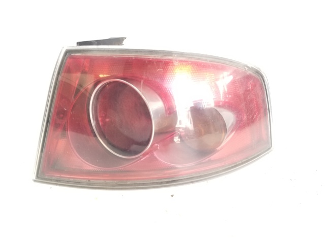 6L6945096A VAG Фонарь задний правый внешний купить в Кривой Рог