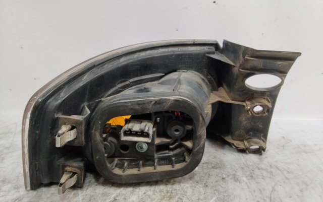 6L6945096A VAG Фонарь задний правый внешний купить в Львов
