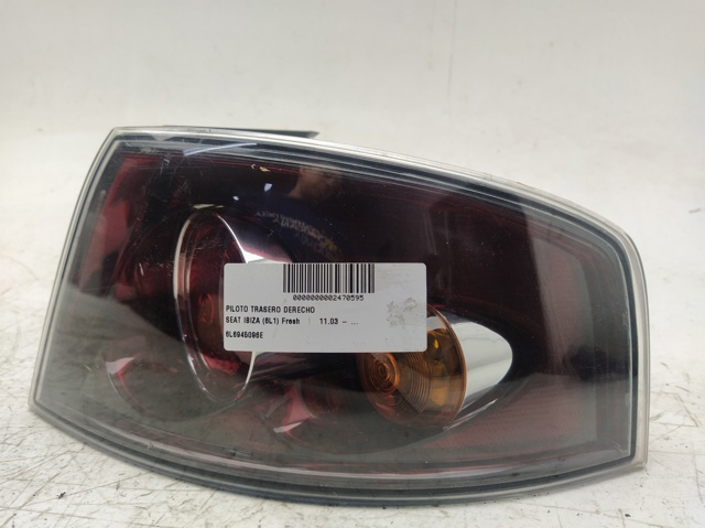 6L6945096E VAG Фонарь задний правый внешний купить в Запорожье