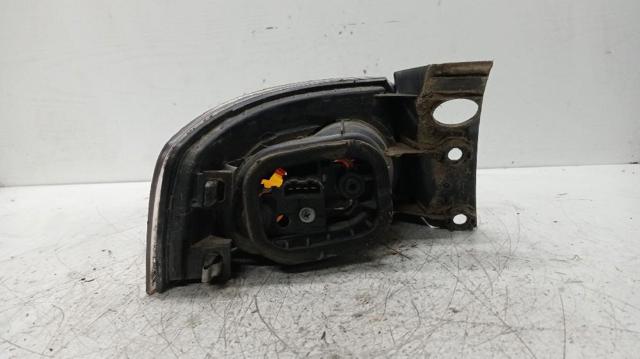 6L6945112B VAG Фонарь задний правый внешний купить в Ирпень