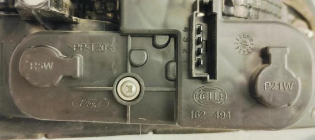 6M2113A602AK FORD Фонарь задний правый внутренний купить в Украина