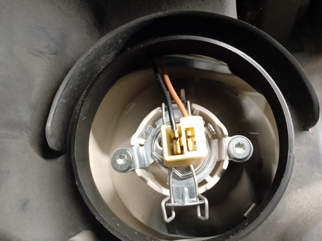 FORD 6M2113W030AF Левая фара в наличии Украина