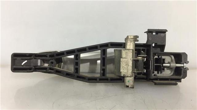 FORD 6M21U266B22AF Держатель наружной ручки двери задней правой в наличии Чернигов