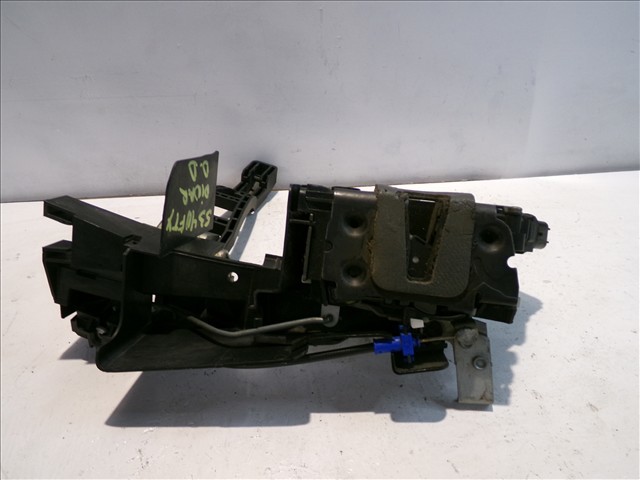 Fecho da porta dianteira esquerda 6M2AR21813EB FORD