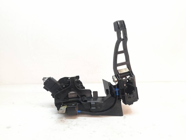 FORD 6M2AR21813EB Замок двери передней левой в наличии Черкассы