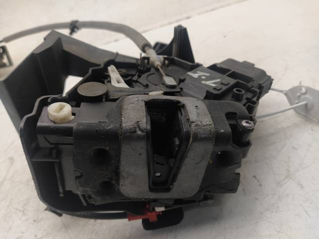 6M2AR26413BC FORD Замок двери задней левой купить в Житомир