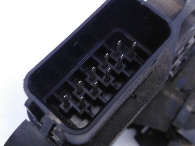 6M2AR26413EC FORD Замок двери задней левой купить в Ровно