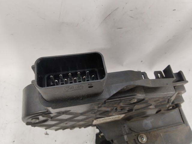 6M2AR26413EC FORD Замок двери задней левой купить в Черкассы