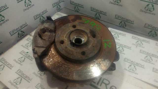 VAG 6N0407255B Цапфа передняя левая в наличии Черкассы