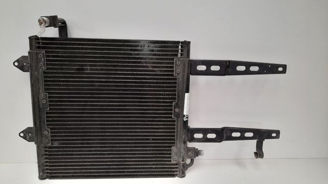 Condensador de ar condicionado / radiador para volkswagen polo 50 1.0 aer 6N0820413B