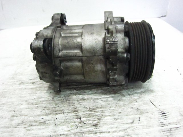 Compressor de ar condicionado para Volkswagen Polo (6N1) (1996-1999) 75 1.6 AEA 6N0820803A