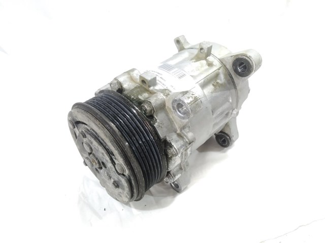 Compressor de aparelho de ar condicionado 6N0820803A VAG