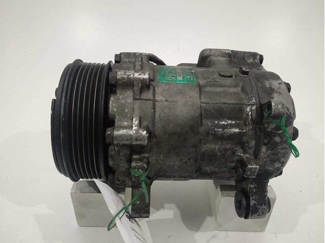 Compressor de ar condicionado para volkswagen polo (6n1) (1996-1999) 60 1.4 aex 6N0820803A