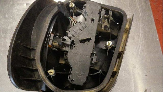 VAG 6N0945095B Фонарь задний левый в наличии Каменское