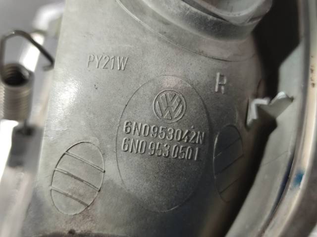 6N0953042N Поворотник правый купить Полтава
