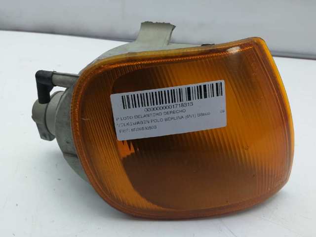 6N0953050B Поворотник правый купить Украина