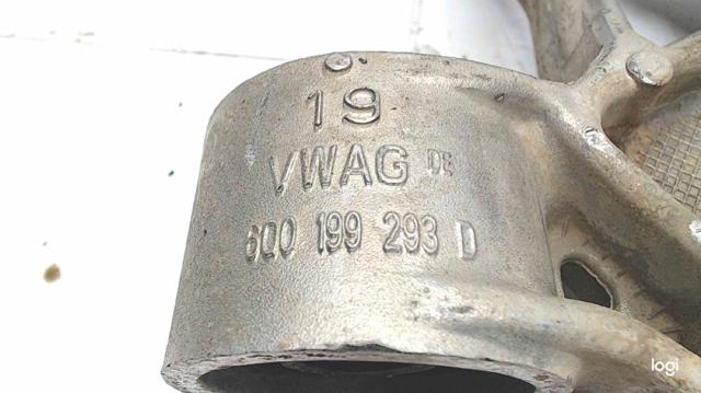 VAG 6Q0199293D Рычаг передней подвески верхний левый в наличии Харьков