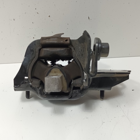 VAG 6Q0199555A Левая подушка двигателя в наличии Украина