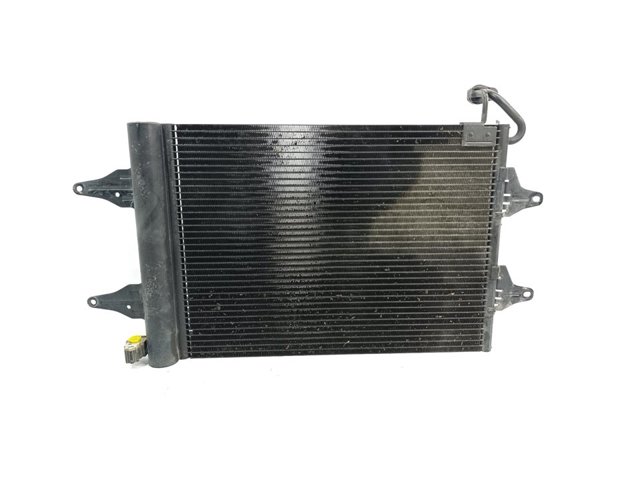 Condensador de ar condicionado / radiador para assento Ibiza III 1.4 16V BBY 6Q0820411E