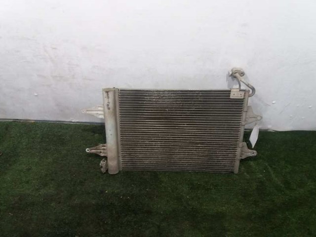 Condensador / radiador  aire acondicionado para seat ibiza iii 1.9 sdi asy 6Q0820411K