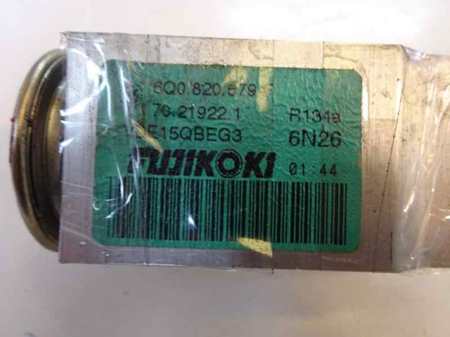 6Q0820679F Клапан TRV кондиционера купить Запорожье