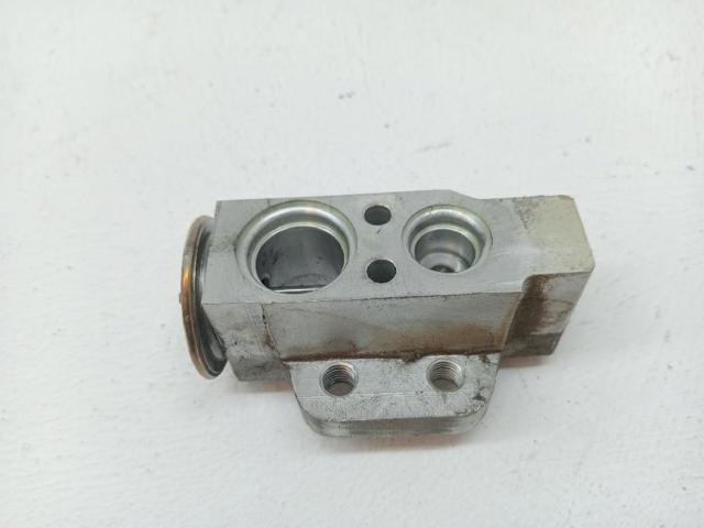 VAG 6Q0820679F Клапан TRV кондиционера в наличии Николаев
