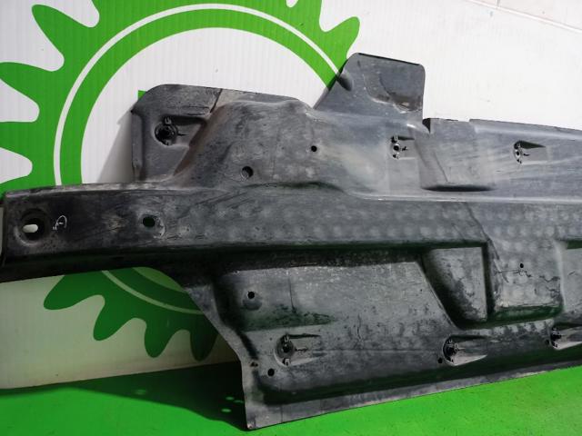 VAG 6Q0825202N Защита днища правая в наличии Кривой Рог