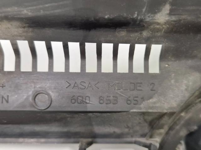 VAG 6Q0853653C9B9 Решетка радиатора в наличии Хмельницкий