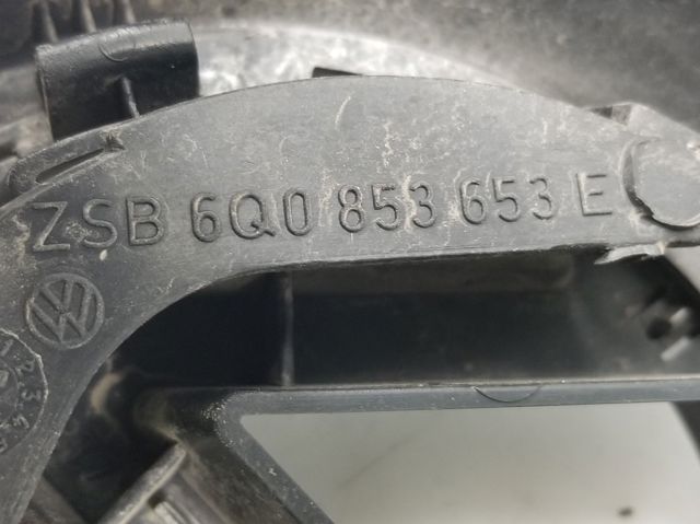 6Q0853653E VAG Решетка радиатора купить в Запорожье