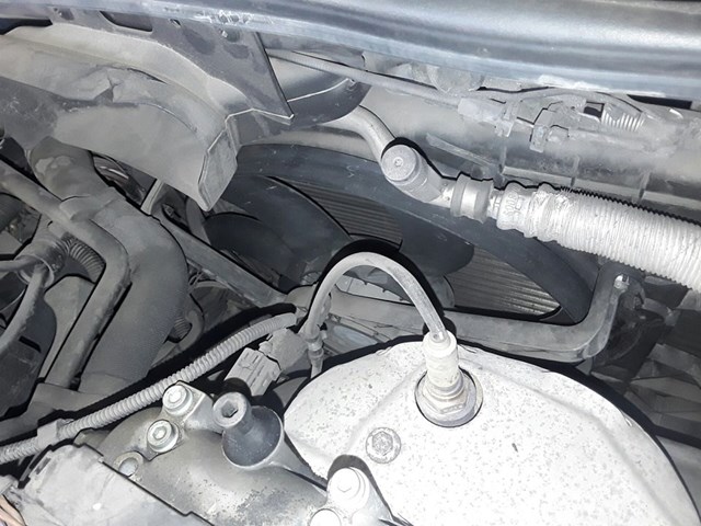 Radiador elétrico com ventilador de ar condicionado para Volkswagen Polo 60 1.4 aud 6Q0959455K