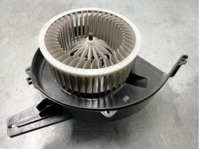 Motor de aquecimento para assento Ibiza III 1.4 16V BXW 6Q1819015