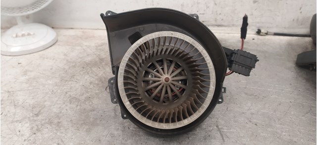 Aquecedor de motor para Audi A1 1.6 TDI Cay 6Q1819015J