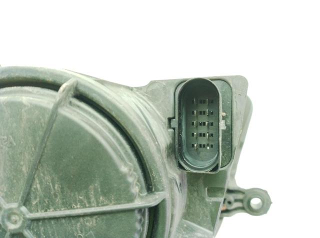VAG 6Q1941008AK Фара правая в наличии Украина