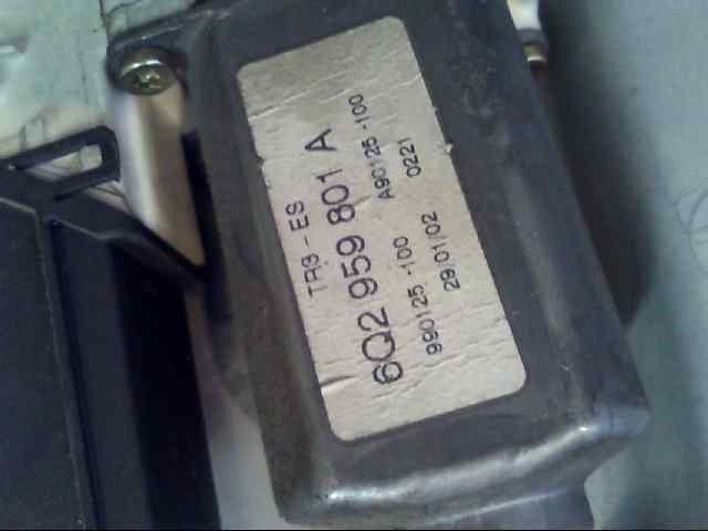 Motor regulador do vidro dianteiro direito para Seat Ibiza III 1.4 16V BBY 6Q2959801A
