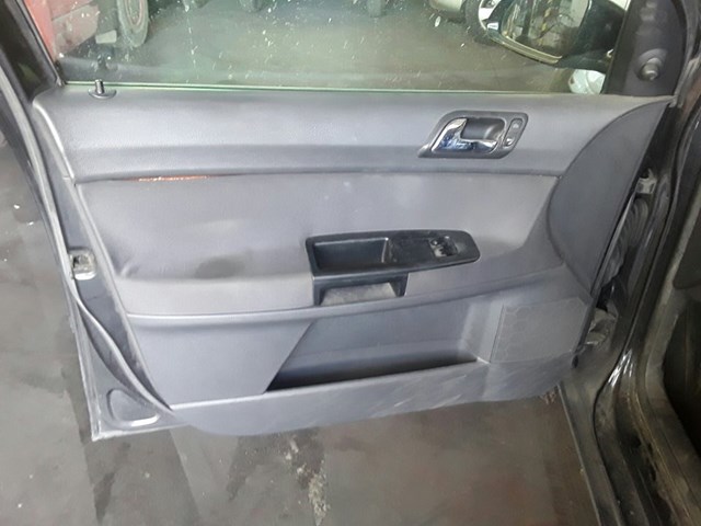 Regulador do vidro dianteiro esquerdo para Volkswagen Polo 1.9 TDI AXR 6Q4837461J