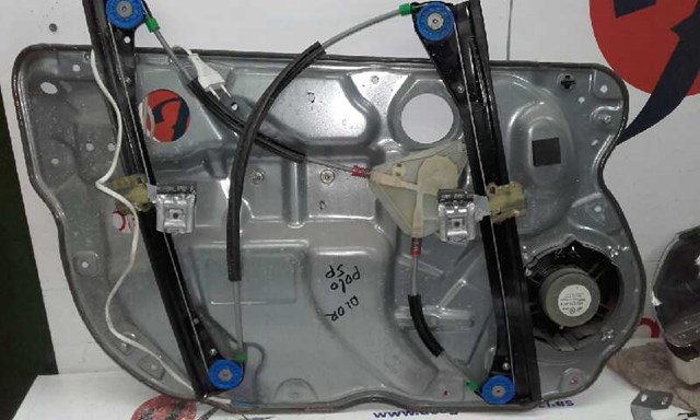VAG 6Q4837462G Стеклоподъемник передней правой двери в наличии Каменское