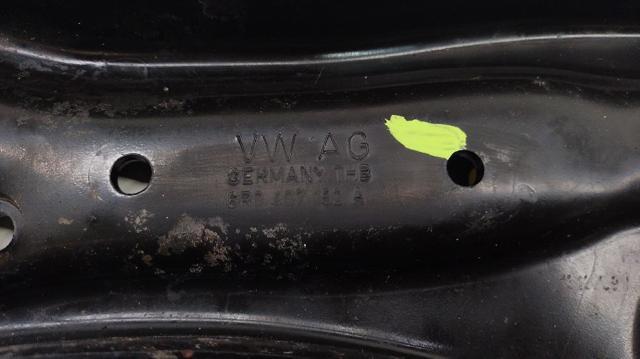 VAG 6R0407152A Рычаг передней подвески нижний правый в наличии Кривой Рог