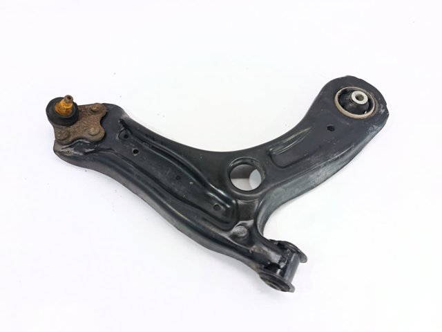 6R0407152A VAG Рычаг передней подвески нижний правый купить в Черкассы