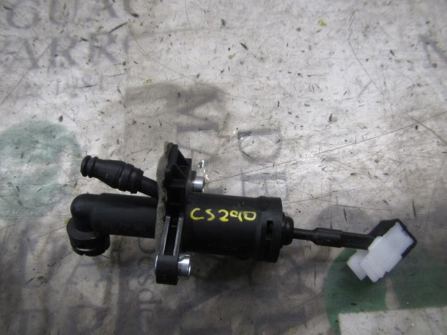 VAG 6R0721405C Главный цилиндр сцепления в наличии Ровно