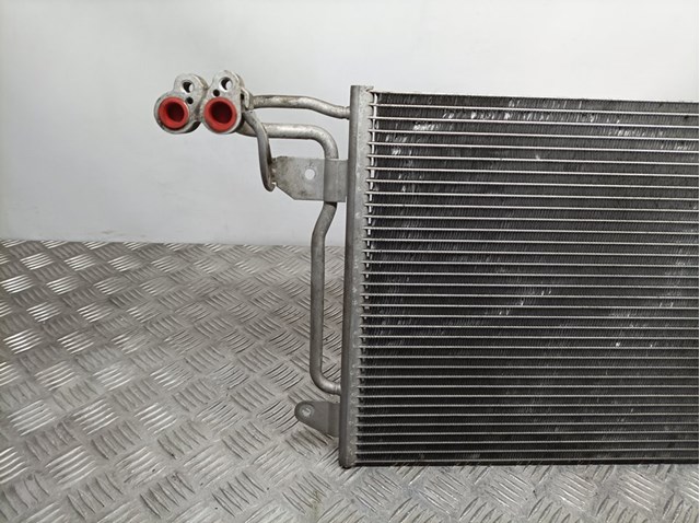 Condensador de ar condicionado / radiador para Volkswagen Polo 1.4 (6R1) CGG 6R0820411D