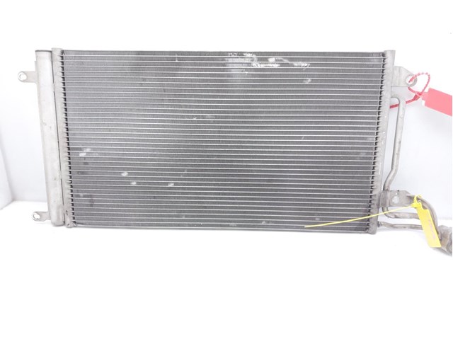 Condensador / radiador  aire acondicionado para skoda fabia ii 1.2 12v cgpb 6R0820411H